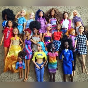 Barbie Doll and Barbie Closet Bundle